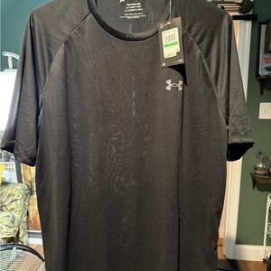 Under Armour Men's Charcoal Tee